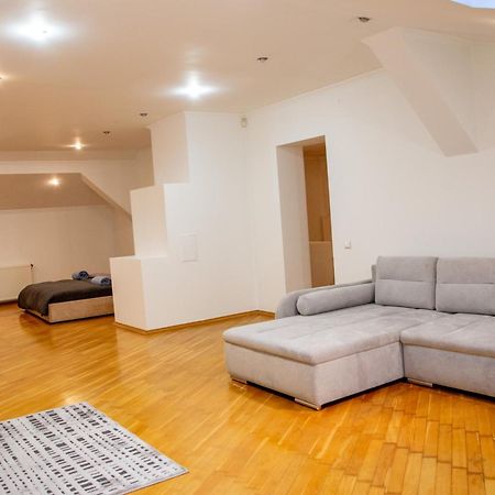 Apartment Kostyushka Lviv Kültér fotó