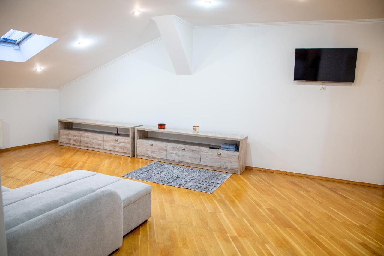 Apartment Kostyushka Lviv Kültér fotó
