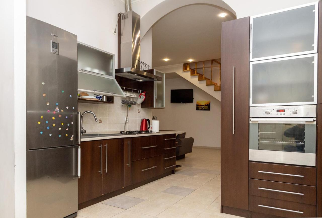 Apartment Kostyushka Lviv Kültér fotó