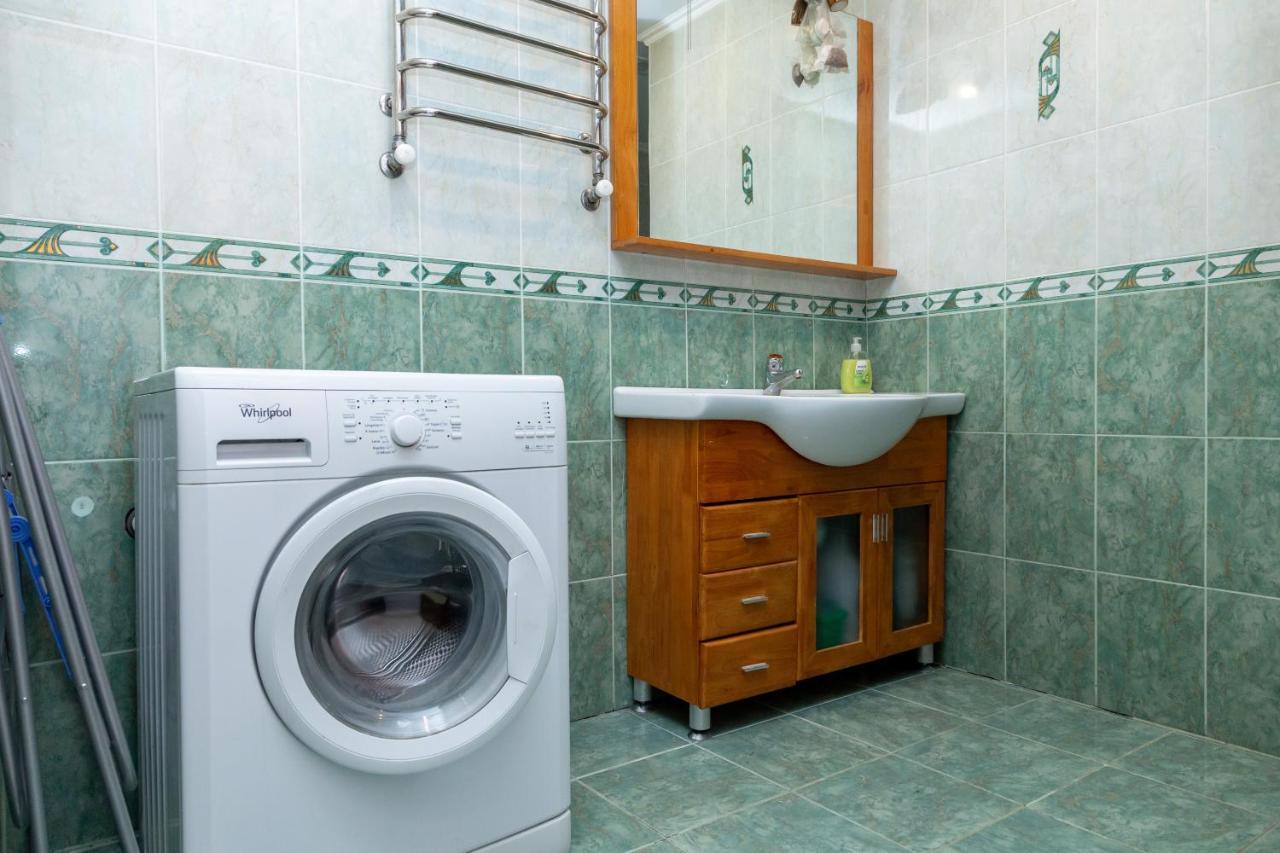 Apartment Kostyushka Lviv Kültér fotó