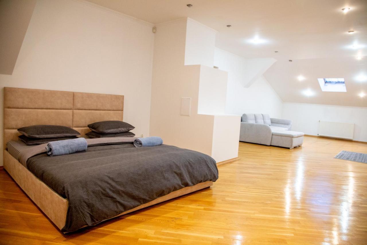 Apartment Kostyushka Lviv Kültér fotó